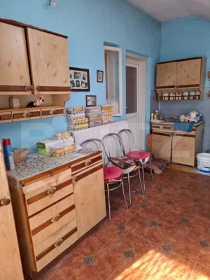 Casă de vânzare în Lipănești – teren 900 mp, 4 camere - imagine 11