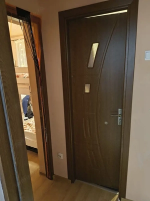 VEST parc Aurora - 2cam, dec, 4/10, renovat, intab- 70000 eu - imagine 12