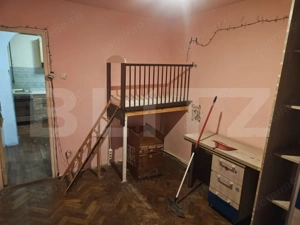 Apartament cu 2 camere, decomandat, etaj 1, vedere Cetate – zona Armata, Deva - imagine 5