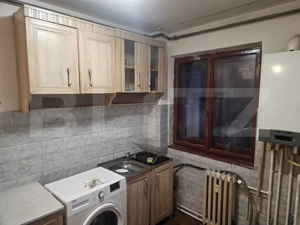 Apartament cu 2 camere, decomandat, etaj 1, vedere Cetate – zona Armata, Deva - imagine 3
