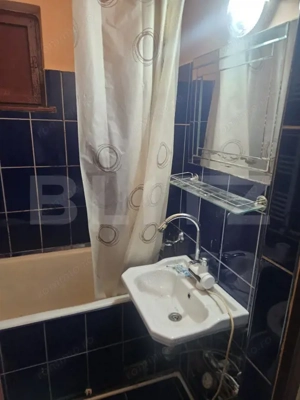 Apartament cu 2 camere, decomandat, etaj 1, vedere Cetate – zona Armata, Deva - imagine 8