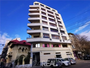 Inchiriere apartament si terasa, in strada Toamnei