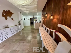 Cladire Multifunctionala 783mp Mamaia Nord - Pensiune la Cheie, Sediu