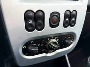 Dacia Sandero 1.4 MPI Laureate - imagine 10