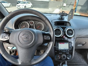 Opel Corsa D - imagine 3