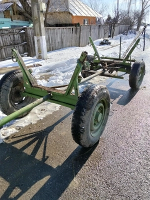 Vand căruță instare  foarte bună pe fer si pe butucii - imagine 2