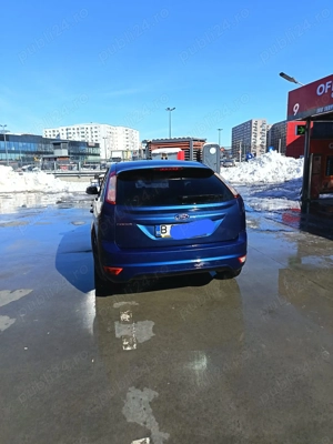 Ford Focus din 2010 - imagine 2