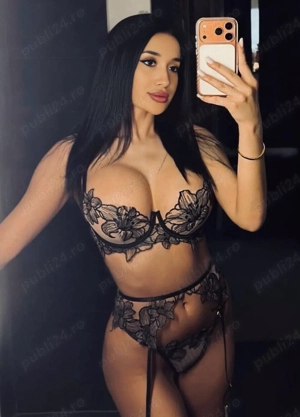 buna sunt ioana poze reale sunt noua in orasul tau