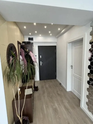 Apartament 3 camere, 82 mp utili, zona Albert-bloc 2021 - imagine 8