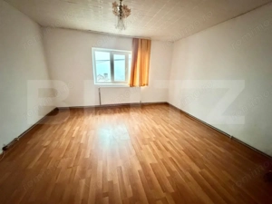 Casa de locuit,gata de mutare,teren 318 mp,Cugir - imagine 2