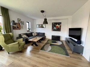 Casă 5 camere lângă Primăria Florești - transport și magazine aproape - imagine 3