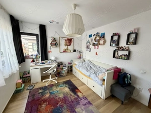 Casă 5 camere lângă Primăria Florești - transport și magazine aproape - imagine 13