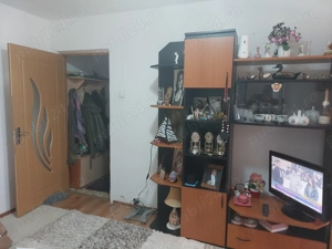 Persoană fizică vând apartament în km 4-5 - imagine 3