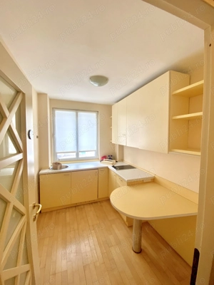 Închiriez apartament 2 camere ultracentral   300    Piatra-Neamț - imagine 4