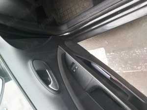 De vanzare  - imagine 4