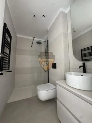 Ap 2 cam 2 bai Hotel Vogh Olimp Parcare, vedere spre mare  - imagine 14