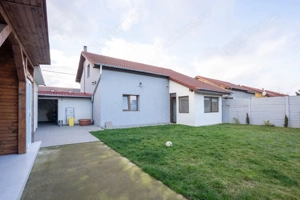 Casa in Nojorid cu 3 dormitoare 2 bai - imagine 18