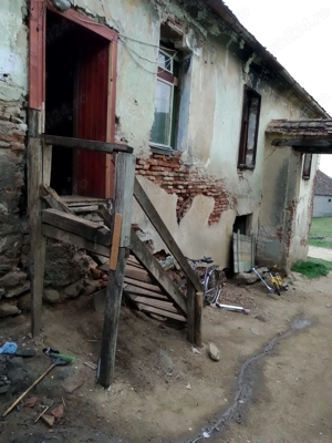 Casă de vânzare în Cașolț - imagine 4