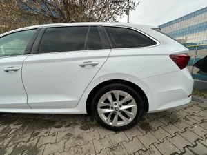 Skoda Octavia Combi 2  km   1.5 TSI   Manual   Ambition - imagine 6