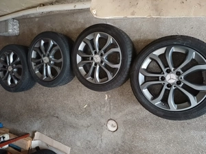 Vand jante aliaj mercedes R17cu anvelope vara 