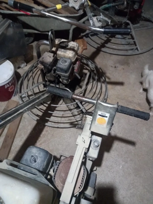 vand  elicpter  de  finisat beton de  90