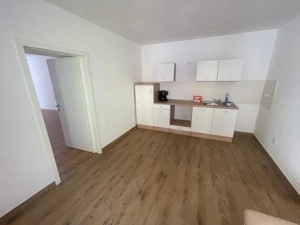 Spatiu comercial de inchiriat zona centrala - imagine 4