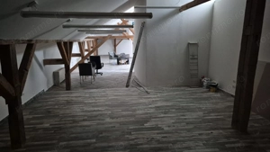 De inchiriat spatiu pentru birouri, mansarda, 190 mp, cladire istorica renovata in zona P-ta Unirii - imagine 5