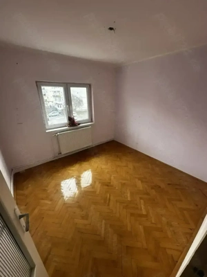 Apartament cu 4 camere de vanzare, etaj intermediar, str. Ecaterina Teodoroiu - imagine 2