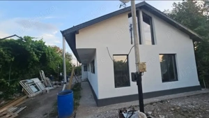 Casa la curte, Comuna Gherăseni jud. Buzău Preț in   - imagine 8