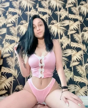 Fata cu experiență  - imagine 4