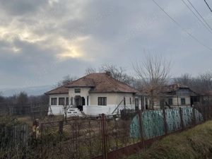 vand casa parscov - imagine 2