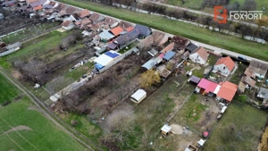 Casa de vanzare cu 3 camere si teren de 1008 mp - Deta - imagine 5