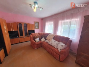 Casa de vanzare cu 3 camere si teren de 1008 mp - Deta - imagine 6