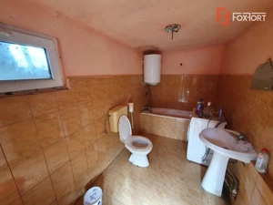 Casa de vanzare cu 3 camere si teren de 1008 mp - Deta - imagine 12