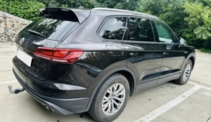 VW Touareg 3.0 TDI 231CP 4Motion 2020 - Unic proprietar - imagine 4