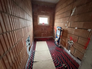 Sanandrei, Duplex pe PArter , 3 Dormitoare, 2 bai, Dresing, Perete Dublu - imagine 3