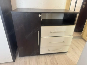 Se vinde comoda  dulap 