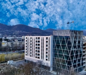 Apartament 1 cameră | Bloc nou | Zonă excelentă | Vedere spre munte