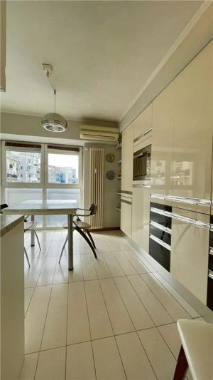 APARTAMENT DE INCHIRIAT | 3 CAMERE | PIA #538;A UNIRII