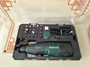 Mini freza portabila pe baterii Parkside