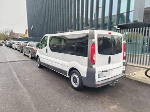 vand renault trafic 8+1