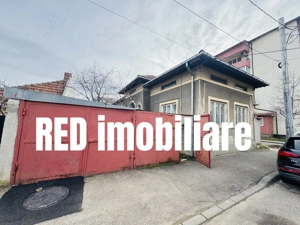 Casă individuală | 141 mp construiți | Teren 456 mp | Garaj | Construcție solidă