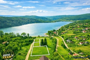 FILM!Teren intravilan,remarcabil areal,lacul Padureni,Moacsa, Covasna - imagine 2