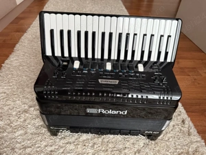 Vând Acordeon Fr4x