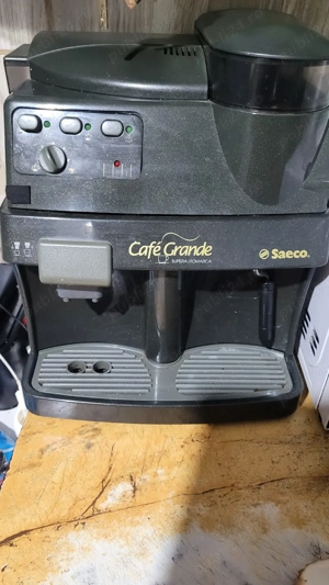 Expresor de cafea - imagine 3