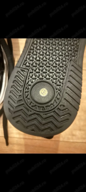 Vând Adidași House ,Nr.43 - imagine 3