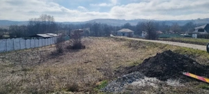 Vand teren in Josani - imagine 3