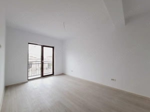 Aproape de benzinaria ESO. Casa cu 5 camere. Cu dormitor la parter. - imagine 7