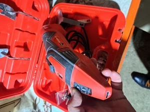 Racleta pentru rosturi