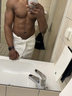 Nou în oraș - imagine 2